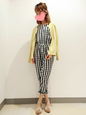 Yun Wangさんのコーディネート