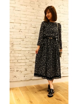 「フラワープリント」｜「アイテム（その他シューズ）」を使った、RINAさん（レディース・158cm）の夏コーディネート