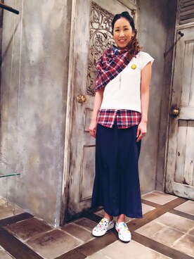 「落書きスニーカー」｜kazuyoさん（レディース・165cm）の春コーディネート