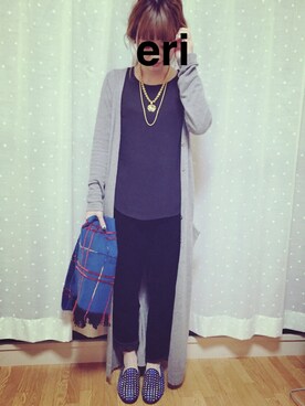 「ZARA（ザラ）のアイテム（カーディガン/ボレロ、グレー系）」を使った、erikoさん（レディース）の冬コーディネート