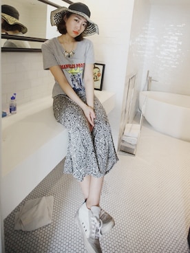 「 ロングスカート」｜「アイテム（スカート）」を使った、NIPONJJUYAさん（レディース・166cm）の春コーディネート