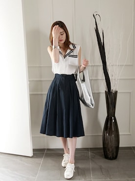 「アイテム（バングル/リストバンド）」を使った、NIPONJJUYAさん（レディース・165cm）の夏コーディネート