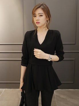 「ぺプラムトップス」｜「アイテム（その他シューズ）」を使った、NIPONJJUYAさん（レディース・165cm）の秋コーディネート