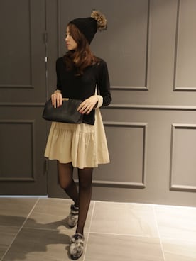 「アイテム（その他シューズ）」を使った、NIPONJJUYAさん（レディース・165cm）の秋コーディネート