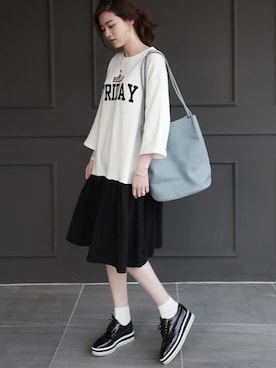 「ゆるふわ」｜NIPONJJUYAさん（レディース・165cm）の春コーディネート