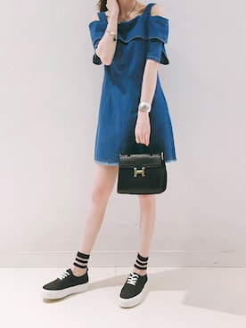 「 オフショルダー」｜NIPONJJUYAさん（レディース・165cm）の春コーディネート