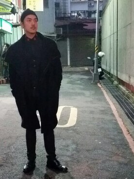 「GIVENCHY」｜「アイテム（チェスターコート）」を使った、Shu Han Changさん（メンズ・180cm）の冬コーディネート