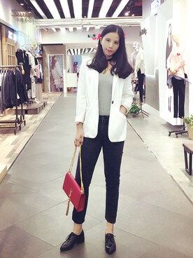 「MANGO（マンゴ）のアイテム（フォーマルスーツ/小物）」を使った、Móさん（レディース・162cm）の秋コーディネート