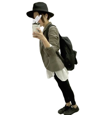 「LIMITLESS LUXURY（リミットレスラグジュアリー）のアイテム（帽子）」を使った、MAISさん（レディース・155cm）の秋コーディネート