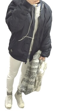 「白いスニーカー」｜「アイテム（ブルゾン）」を使った、MAISさん（レディース・155cm）の春コーディネート