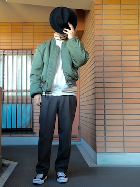 「VANS（バンズ）のアイテム（ジャージ）」を使った、k2さん（メンズ・178cm）の冬コーディネート