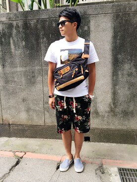 「go slow caravan」｜「アイテム（アナログ腕時計）」を使った、DennisLiさん（メンズ・168cm）の夏コーディネート