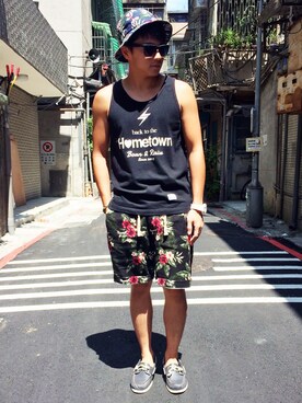 「go slow caravan」｜「アイテム（アナログ腕時計）」を使った、DennisLiさん（メンズ・168cm）の夏コーディネート