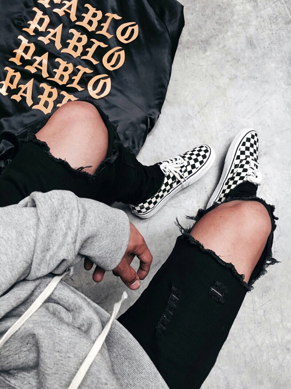 「モード、ストリート、バンズ」｜「VANSの【WEB限定】 [バンズ]BC★★VANS OLDSKOOL CH スニーカー（スニーカー、ブラック系）」を使った、WINGSさん（メンズ・172cm）の秋コーディネートの1枚目の写真