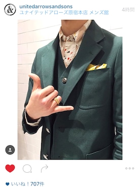 「アイテム（ハンカチ/ハンドタオル、イエロー系）」を使った、Masaru Hashimotoさん（メンズ・170cm）の冬コーディネート