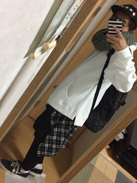 「DC（ディーシー）のアイテム（バッグ）」を使った、佐條友哉さん（メンズ・163cm）の冬コーディネート