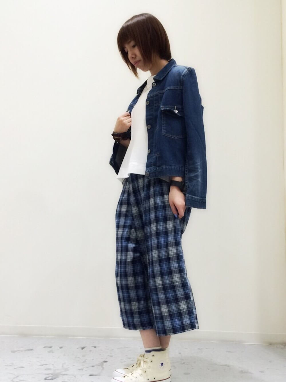 「チェック、スニーカー、デニム、ブルー、Gジャン、ワイドパンツ、肩掛け、ガウチョパンツ、Wordtrobe、Room Journey」｜「デニムGジャン（デニムジャケット、ブルー系）」を使った、♔Yui♔さん（レディース・158cm）の夏コーディネートの1枚目の写真