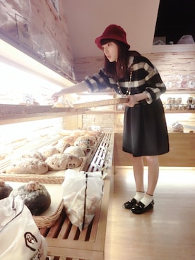 「LOVE」｜「アイテム（アクセサリー）」を使った、莊鎔榕さん（レディース・169cm）の冬コーディネート