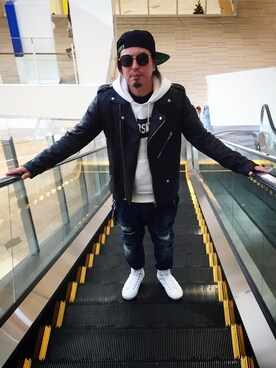 「stussy」｜「アイテム（ライダースジャケット）」を使った、kAzuKiさん（メンズ・169cm）の冬コーディネート