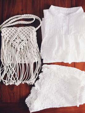 「RAINBOW（レインボー）のアイテム（パンツ）」を使った、Antic Gaoさん（レディース・168cm）の春コーディネート