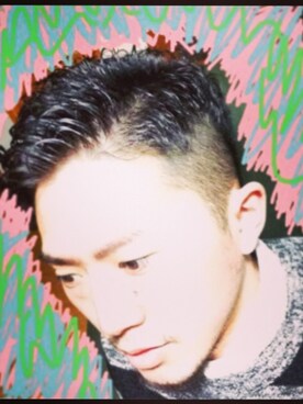 「H&M（エイチ・アンド・エム）のアイテム（ニット/セーター、グレー系）」を使った、K_J_I_O_Eさん（メンズ・177cm）の春コーディネート