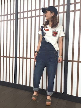 「AVIREX（アヴィレックス）のアイテム（サロペット/オーバーオール）」を使った、Reiさん（レディース・157cm）の夏コーディネート