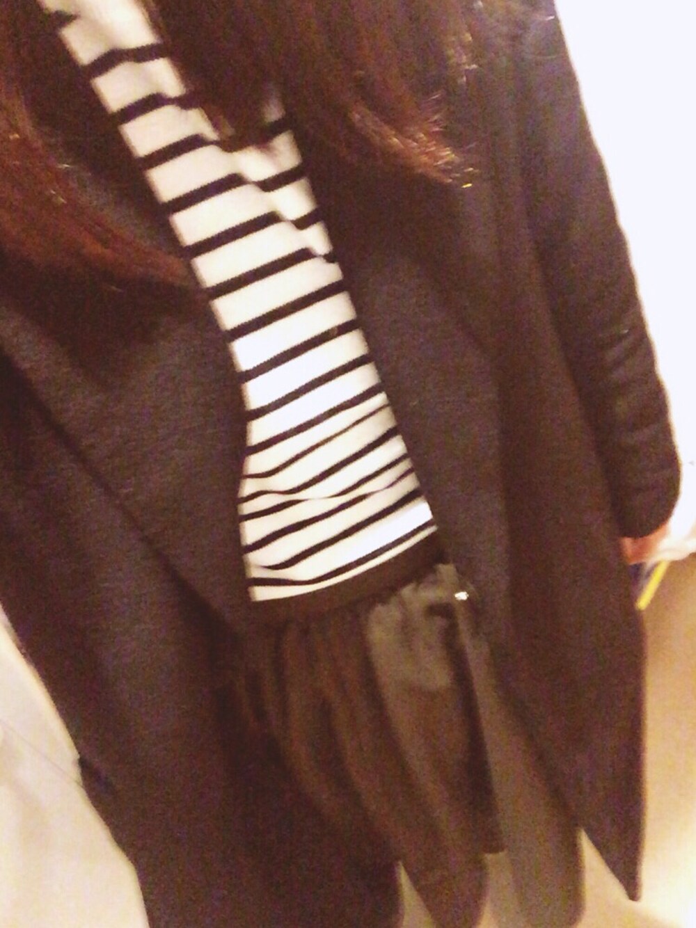 「who's who chico、earth music&ecology、ORiental TRaffic(ORiental TRaffic)、フレアスカート、ボーダー、ボーダーニット、チェスターコート、2015年、ラストWEAR」｜「earth music&ecologyのハイネックボーダーニットプルオーバー（ニット/セーター、ホワイト系）」を使った、ym...さん（レディース・160cm）の冬コーディネートの1枚目の写真