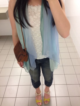 「silk scarf」｜Amelia .Cさん（レディース・160cm）の冬コーディネート