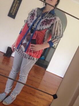 「アイテム（その他トップス、ブラウン系）」を使った、Amelia .Cさん（レディース・160cm）の冬コーディネート