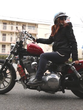 サングラスを使った バイク女子 のレディース人気ファッションコーディネート Wear