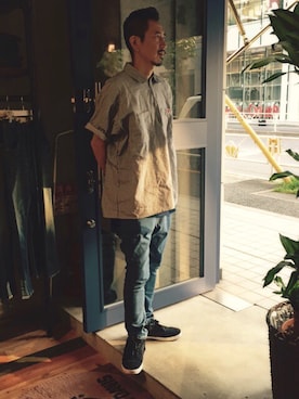 「BEN DAVIS（ベンデイビス）のアイテム（シャツ/ブラウス）」を使った、BENCH AT THE GREENEさん（メンズ・173cm）の夏コーディネート