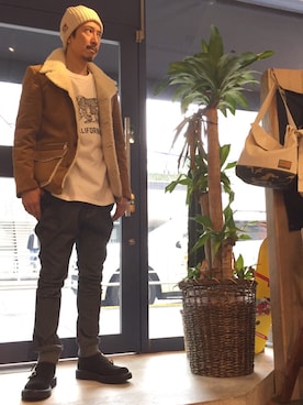 「BEN DAVIS（ベンデイビス）のアイテム（帽子）」を使った、BENCH AT THE GREENEさん（メンズ・173cm）の冬コーディネート