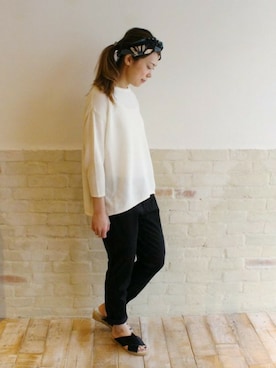 「FRAMeWORK（フレームワーク）のアイテム（パンツ）」を使った、FRAMeWORK　nanaさん（レディース・161cm）の春コーディネート