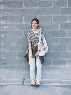 「TODAY'S SPECIAL（トゥデイズスペシャル）のアイテム（クラッチバッグ）」を使った、Akanechanさん（レディース・172cm）の春コーディネート