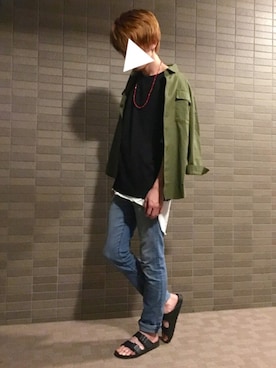 「ミニタリー」｜「アイテム（アクセサリー）」を使った、Hirokiさん（メンズ・181cm）の夏コーディネート