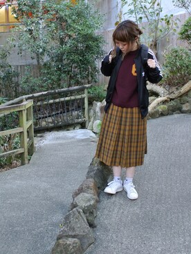 「アイテム（ジャージ）」を使った、ナカヨシ サキさん（レディース・157cm・20代）の冬コーディネート
