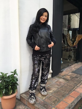 「iiJinのアイテム」を使った、杜如風さん（レディース・162cm）の冬コーディネート