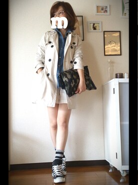「蛍光カラー」｜「アイテム（トレンチコート）」を使った、mayさん（レディース・158cm）の春コーディネート