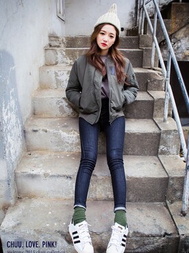 「chuu（チュー）のアイテム（その他アウター）」を使った、chuuさん（レディース・164cm）の春コーディネート