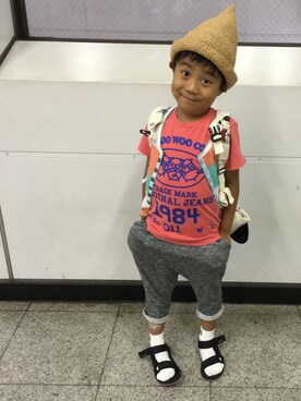 「One deux boo（ワンドゥーブー）のアイテム（バッグ）」を使った、ゆゆさん（キッズ・120cm）の夏コーディネート