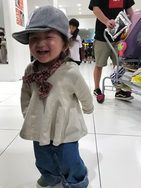 「petit main（プティマイン）のロゴウールキャップ（キャップ、グレー系）」を使った、Hina☆さん（キッズ・90cm）の秋コーディネート