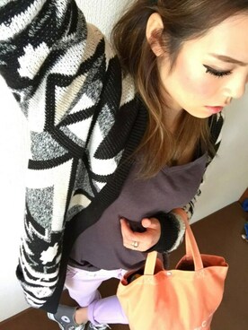 「アイテム（トートバッグ、オレンジ系）」を使った、AsuKaさん（レディース・155cm）の冬コーディネート