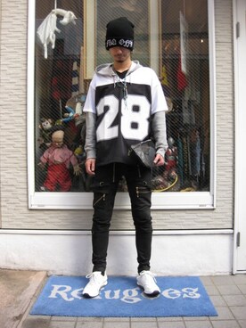 DJ OGANIKさん（メンズ・178cm）の冬コーディネート