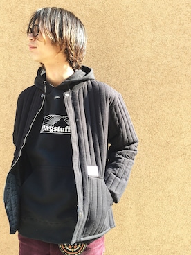 「FLAGSTUFF（フラグスタフ）のアイテム（ジャケット/アウター）」を使った、DJ OGANIKさん（メンズ・178cm）の冬コーディネート