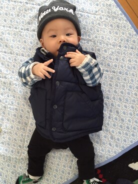 「babygap」｜「アイテム（ダウンベスト）」を使った、らいおん丸さん（キッズ・70cm）の冬コーディネート