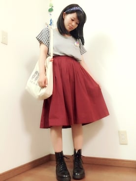 「B.L.U.E（ビーエルユーイー）のアイテム（スカート）」を使った、きおたにさん（レディース・149cm）の夏コーディネート