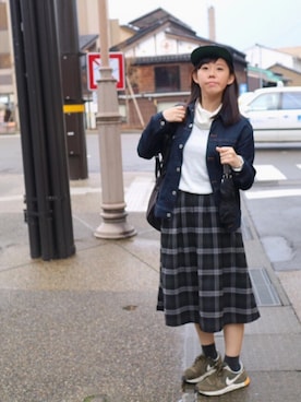 「おとなしめ」｜「アイテム（デニムジャケット）」を使った、Uenさん（レディース・162cm）の春コーディネート