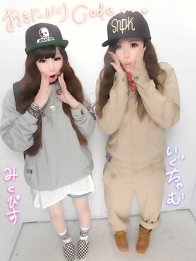 「SKULL SKATES（スカルスケーツ）のアイテム（キャップ、ブラック系）」を使った、みくぴすさん（レディース・159cm）の春コーディネート