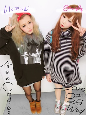 「NEW BALANCE（ニューバランス）のx-girl × NEW BALANCE（スニーカー、グレー系）」を使った、みくぴすさん（レディース・159cm）の春コーディネート