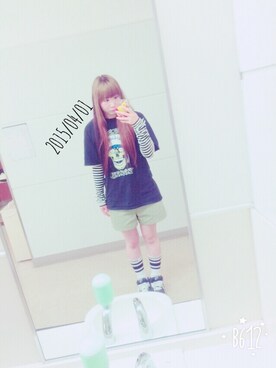 「VANS（バンズ）のVANS HALF CAB（スニーカー、ブラック系）」を使った、みくぴすさん（レディース・159cm）の春コーディネート